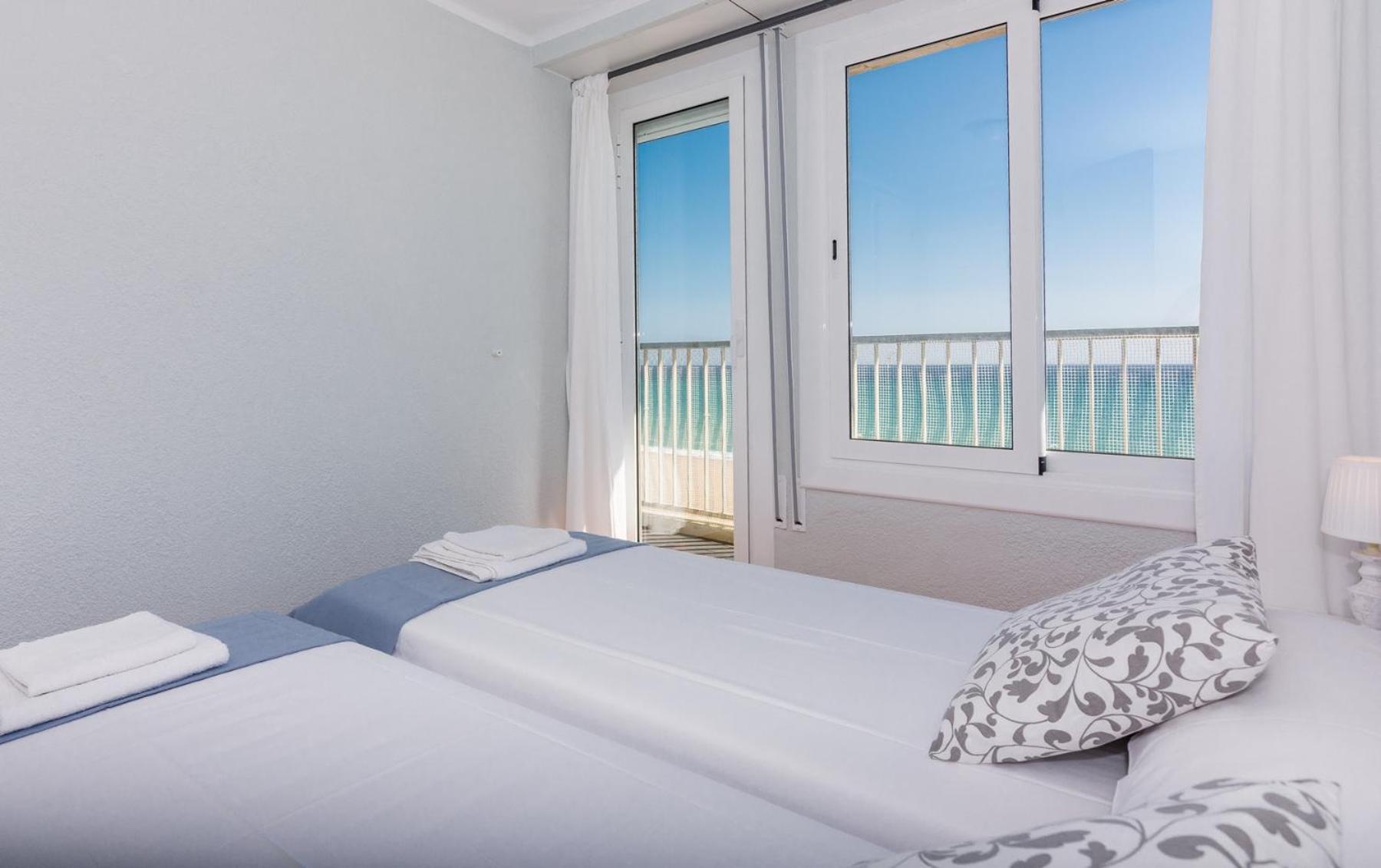 Homeholidaysrentals Etoile Calella Exterior foto
